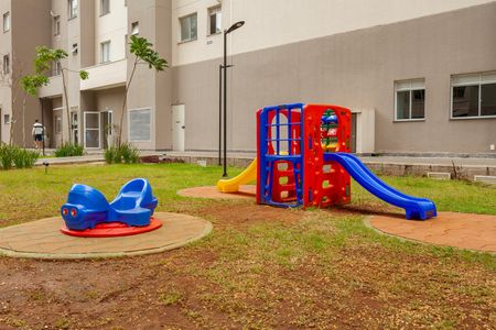 Apartamento à venda com 40m², 2 quartos e 1 vaga Apartamento à venda com 40m², 2 quartos e 1 vagaÁrea comum - Playground