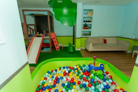 Apartamento à venda com 40m², 2 quartos e 1 vaga Apartamento à venda com 40m², 2 quartos e 1 vagaBrinquedoteca