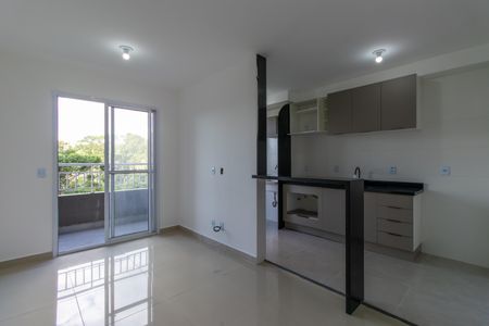 Sala de apartamento para alugar com 2 quartos, 56m² em Jardim Belizário, Cotia