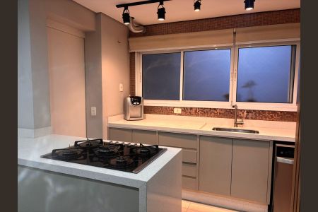 Apartamento à venda com 109m², 3 quartos e 2 vagas Apartamento à venda com 109m², 3 quartos e 2 vagasCozinha