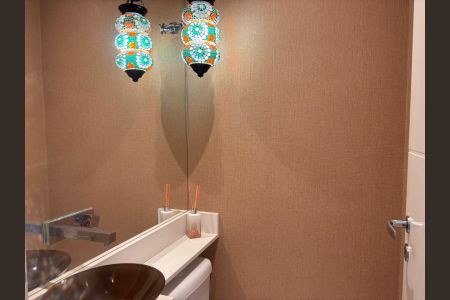 Apartamento à venda com 109m², 3 quartos e 2 vagas Apartamento à venda com 109m², 3 quartos e 2 vagasBanheiro