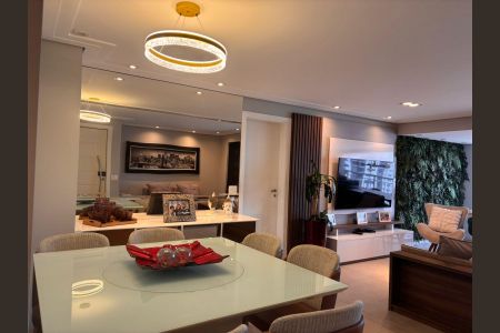 Apartamento à venda com 109m², 3 quartos e 2 vagas Apartamento à venda com 109m², 3 quartos e 2 vagasSala de Jantar