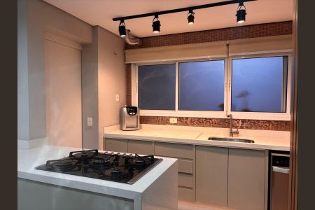Apartamento à venda com 109m², 3 quartos e 2 vagas Apartamento à venda com 109m², 3 quartos e 2 vagasCozinha
