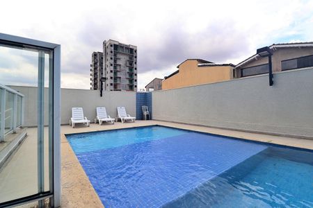 Apartamento à venda com 76m², 3 quartos e 2 vagasÁrea comum - Piscina