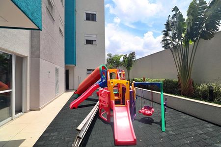 Apartamento à venda com 76m², 3 quartos e 2 vagasÁrea comum - Playground
