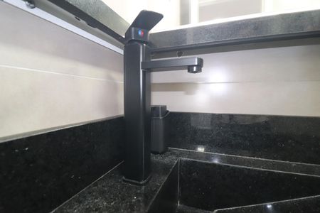 Apartamento à venda com 76m², 3 quartos e 2 vagasBanheiro 2