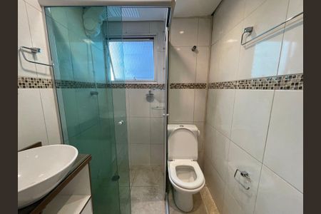 Apartamento à venda com 65m², 3 quartos e 1 vagaBanheiro social