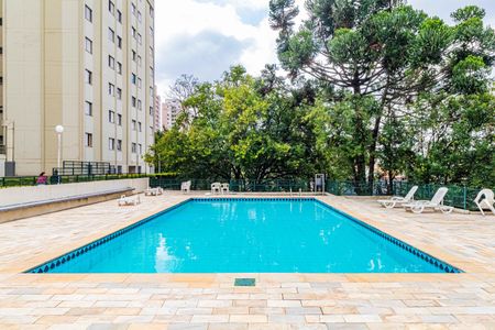 Apartamento à venda com 65m², 3 quartos e 1 vagaÁrea comum