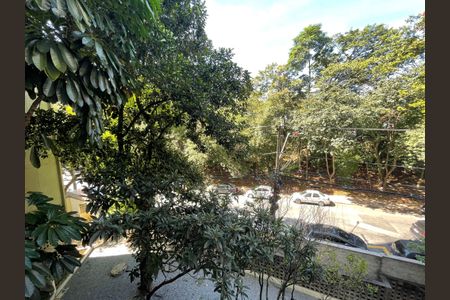 Sala de apartamento à venda com 3 quartos, 65m² em Jardim Peri Peri, São Paulo