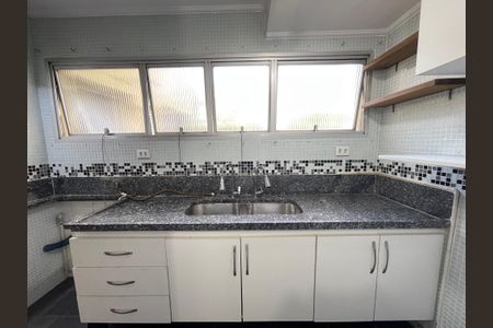 Apartamento à venda com 65m², 3 quartos e 1 vagaCozinha