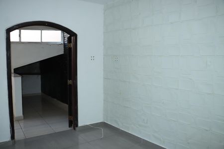 Casa para alugar com 2 quartos, 70m² em Jardim São Bento Novo, Embu das Artes