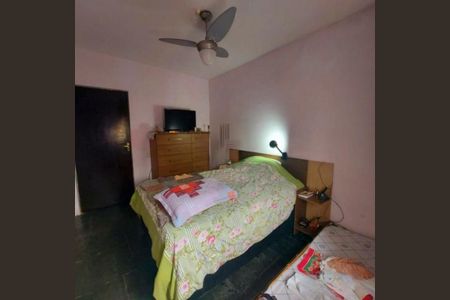 Casa à venda com 5 quartos, 150m² em Vila Dalva, São Paulo