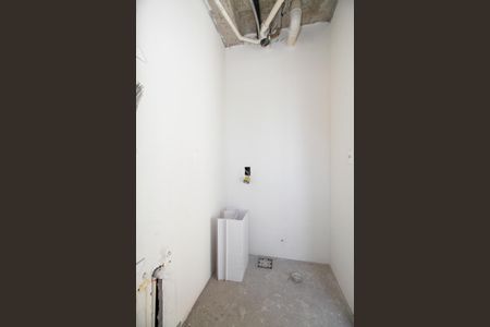 Apartamento à venda com 232m², 3 quartos e 3 vagas Apartamento à venda com 232m², 3 quartos e 3 vagasBanheiro da Suíte 1