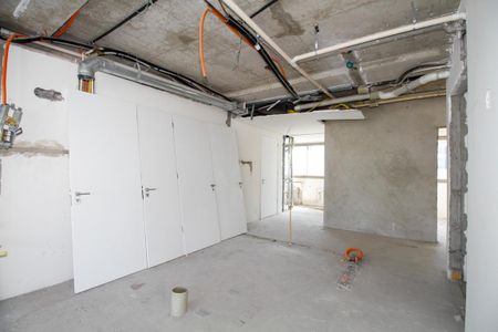 Apartamento à venda com 232m², 3 quartos e 3 vagas Apartamento à venda com 232m², 3 quartos e 3 vagasCozinha