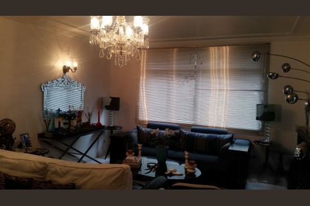 Casa à venda com 4 quartos, 170m² em Vila Mariana, São Paulo