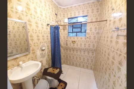 Casa para alugar com 108m², 3 quartos e 1 vagaBanheiro 1