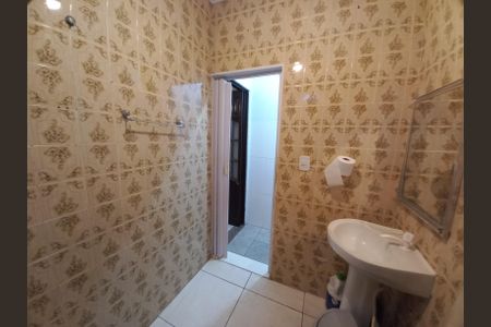 Casa para alugar com 108m², 3 quartos e 1 vagaBanheiro 1