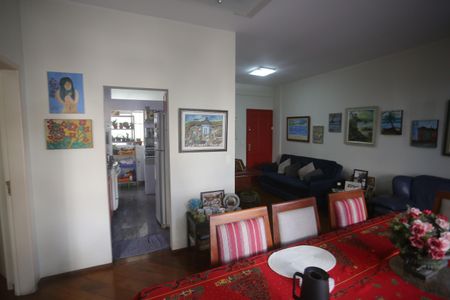 Apartamento à venda com 3 quartos, 100m² em Grajaú, Belo Horizonte