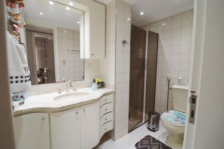 Apartamento à venda com 76m², 2 quartos e 1 vagaBanheiro