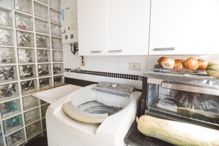 Apartamento à venda com 76m², 2 quartos e 1 vagaÁrea de Serviço