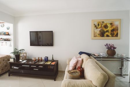 Apartamento à venda com 76m², 2 quartos e 1 vagaSala