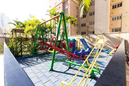 Apartamento à venda com 76m², 2 quartos e 1 vagaÁrea comum - Playground