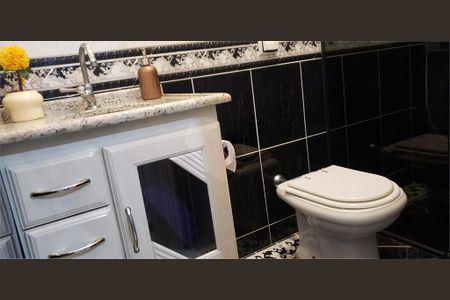 Casa à venda com 4 quartos, 270m² em Conjunto Habitacional Barreira Grande, São Paulo