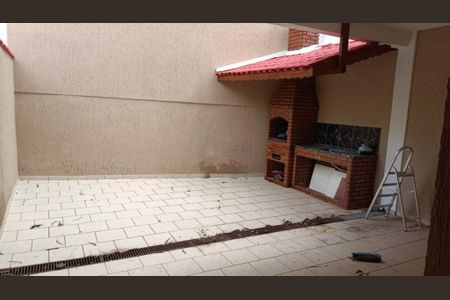 Casa à venda com 3 quartos, 150m² em Jardim Nossa Senhora do Carmo, São Paulo