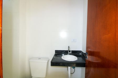 Apartamento para alugar com 31m², 2 quartos e sem vagaBanheiro