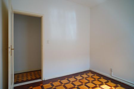 Quarto 1 de apartamento à venda com 3 quartos, 100m² em Moinhos de Vento, Porto Alegre