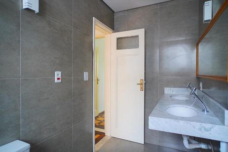 Apartamento à venda com 100m², 3 quartos e sem vagaBanheiro 