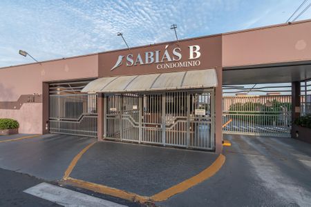 Apartamento para alugar com 63m², 3 quartos e 1 vagaFachada e Portaria 