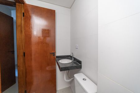 Apartamento à venda com 36m², 2 quartos e sem vaga Apartamento à venda com 36m², 2 quartos e sem vagaBanheiro