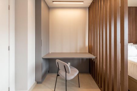 Apartamento à venda com 21m², 1 quarto e sem vagaSala/Quarto