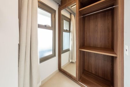 Apartamento à venda com 21m², 1 quarto e sem vagaSala/Quarto