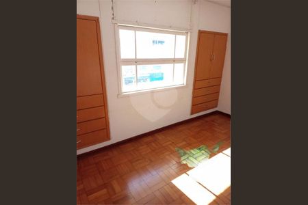 Apartamento à venda com 3 quartos, 60m² em Jardim IV Centenario, São Paulo