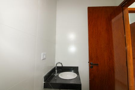 Apartamento à venda com 35m², 2 quartos e sem vaga Apartamento à venda com 35m², 2 quartos e sem vagaBanheiro