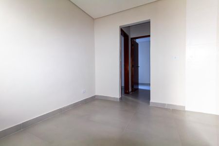 Apartamento à venda com 32m², 2 quartos e sem vaga Apartamento à venda com 32m², 2 quartos e sem vagaSala