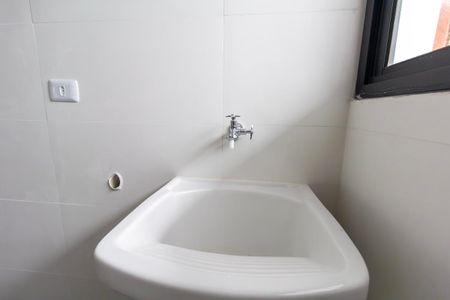 Apartamento à venda com 32m², 2 quartos e sem vaga Apartamento à venda com 32m², 2 quartos e sem vagaCozinha e Área de Serviço