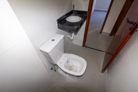 Apartamento à venda com 32m², 2 quartos e sem vaga Apartamento à venda com 32m², 2 quartos e sem vagaBanheiro