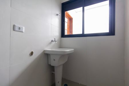 Apartamento à venda com 32m², 2 quartos e sem vaga Apartamento à venda com 32m², 2 quartos e sem vagaCozinha e Área de Serviço
