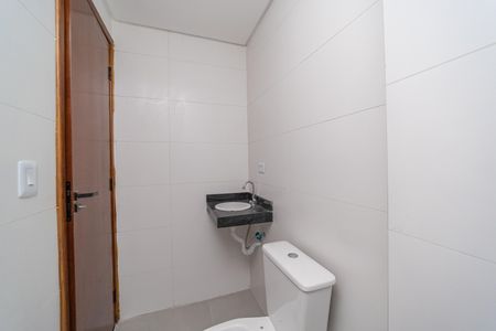 Apartamento à venda com 34m², 2 quartos e sem vaga Apartamento à venda com 34m², 2 quartos e sem vagaBanheiro