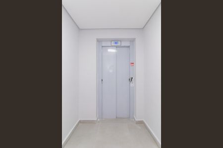 Apartamento à venda com 34m², 2 quartos e sem vagaElevador