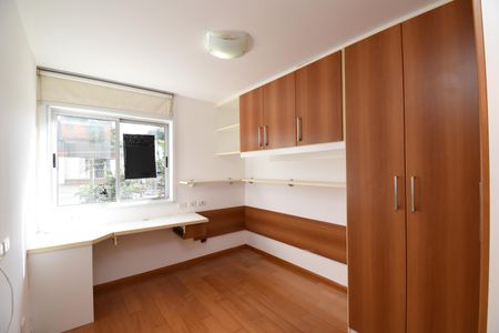 Apartamento para alugar com 90m², 3 quartos e 1 vagaQuarto 2