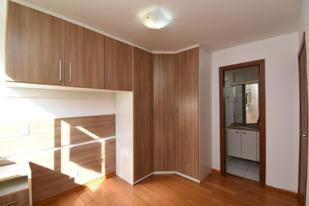 Apartamento para alugar com 90m², 3 quartos e 1 vagaSuíte