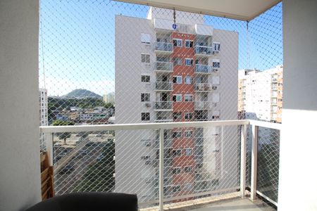 Varanda de apartamento para alugar com 2 quartos, 70m² em Anil, Rio de Janeiro