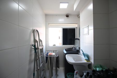 Apartamento para alugar com 70m², 2 quartos e 1 vagaÁrea de Serviço