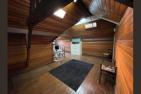 Casa à venda com 4 quartos, 350m² em Pacaembu, São Paulo