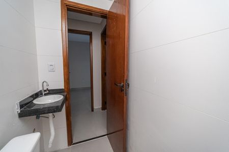 Apartamento à venda com 35m², 2 quartos e sem vaga Apartamento à venda com 35m², 2 quartos e sem vagaBanheiro