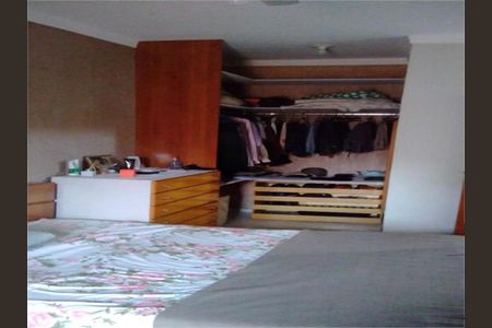 Casa à venda com 4 quartos, 300m² em Cidade Líder, São Paulo